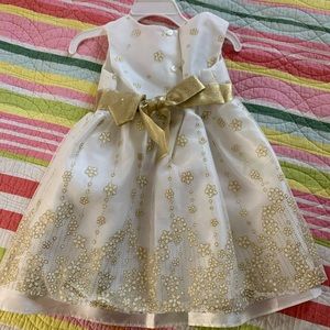 Beautiful new dress with tags.